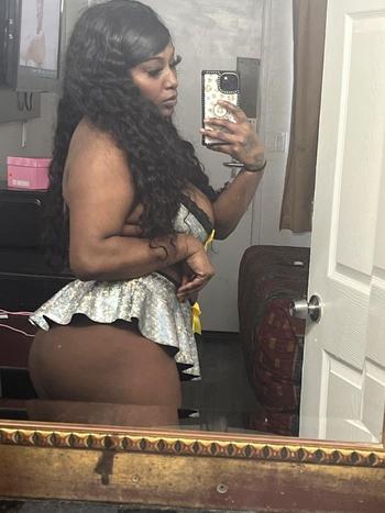 Oshin , 24  female escort, Concord
